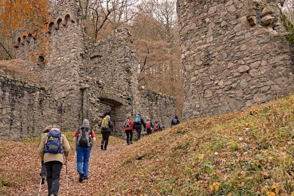 Anspruchsvoller Rundwanderweg über 17 km von Fränkisch-Crumbach mit schönen Aussichten und vielen kulturhistorischen und geschichtlichen Higlights.