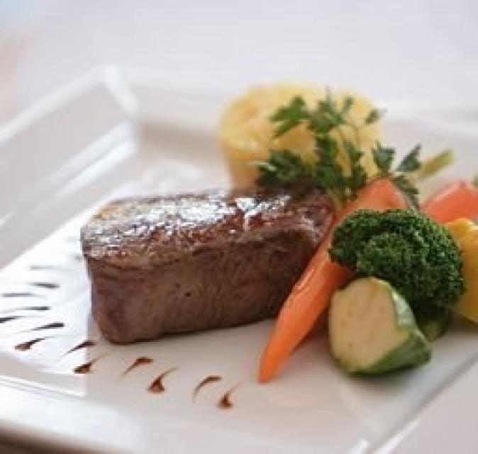 Im Restaurant des Hotels Krone wird eine gutbürgerliche Küche mit vielen Odenwälder Spezialitäten und regionalen Produkten geboten aber auch mit internationalen Akzenten.