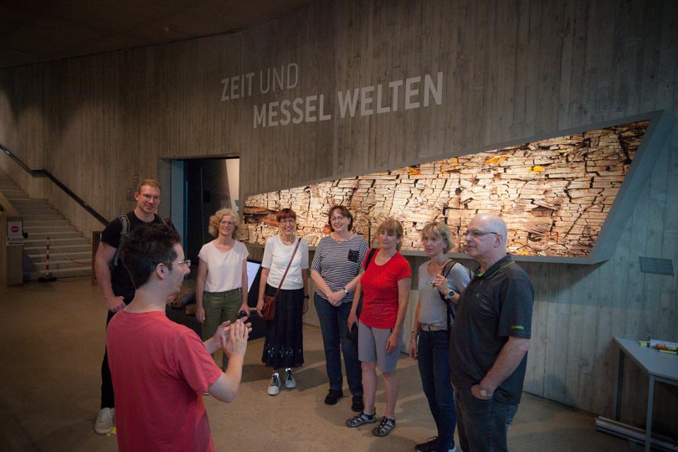 The "Time and Messel Worlds" visitor center impressively tells the history and significance of Germany‘s first UNESCO World Heritage Site.
                 title=