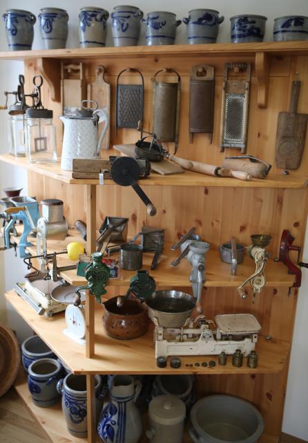 If you want to get an insight into traditional handicrafts, you have come to the right place in the Weckbacher Dorfmuseum!