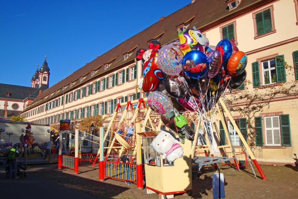 Der Wendelinusmarkt ist einer der beliebtesten Märkte in Amorbach.
