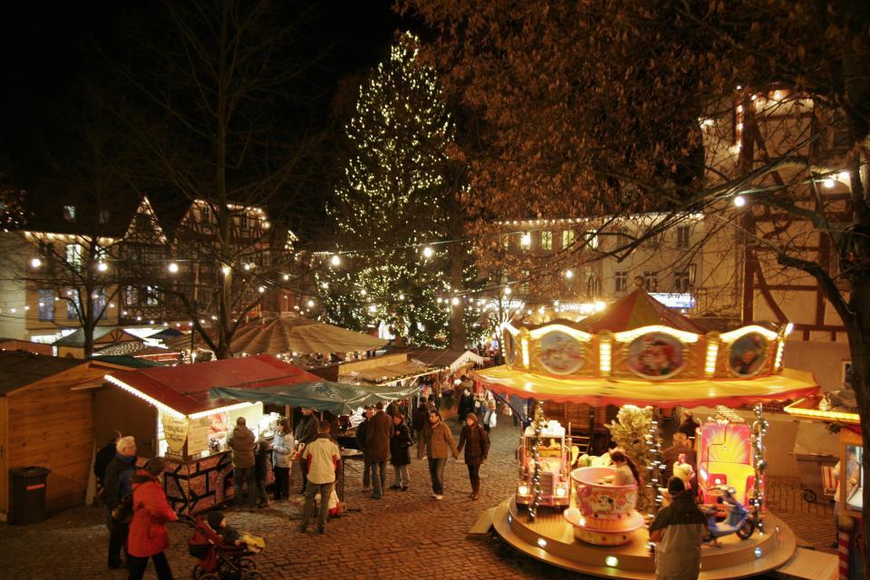 Zur Adventszeit verwandelt sich die historische Altstadt von Bensheim in eine Weihnachtslandschaft.