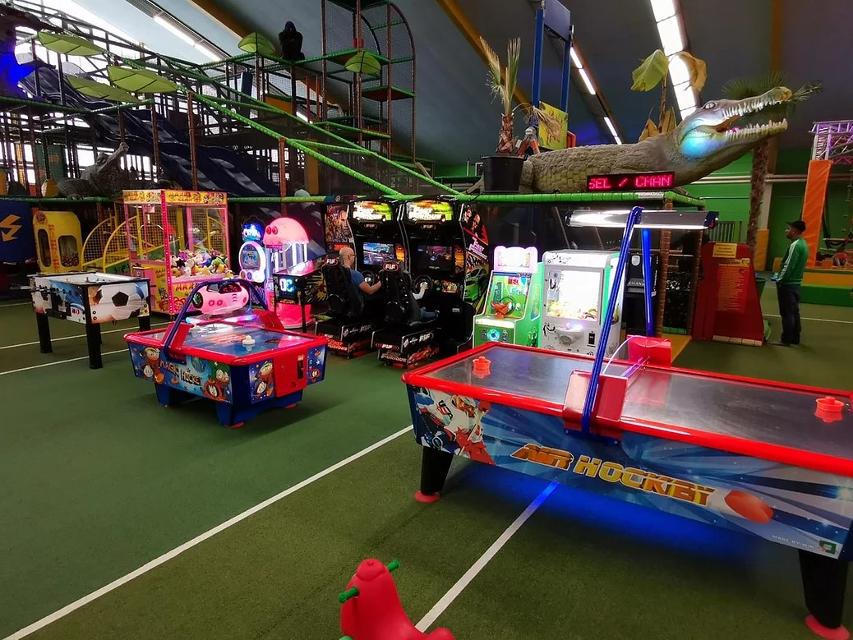 Indoorspielplatz dschungelcamp Unfälle: Kinder