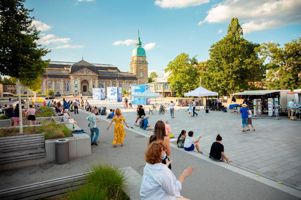 Entdecken Sie Darmstadt und verbringen Sie ein Wochenende in der Wissenschaftsstadt und Welterbestadt. Besuchen Sie das UNESCO Welterbe 