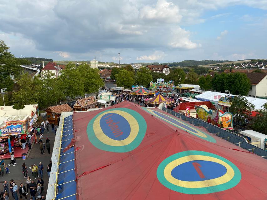 Der Buchener Schützenmarkt ist das traditionelle Volksfest der gesamten Region. Es findet in der ersten Septemberwoche als bedeutender Verkaufs- und Vergnügungsmarkt statt. 