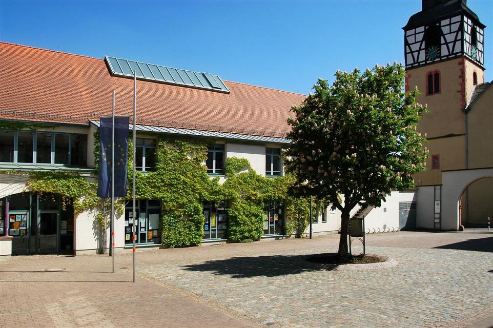 Am Freitag, 28. April und Samstag, 29. April, ist das Duo Notenlos zu Gast im Kulturzentrum Hofgut Reinheim, Heinrich-Klein-Saal.
