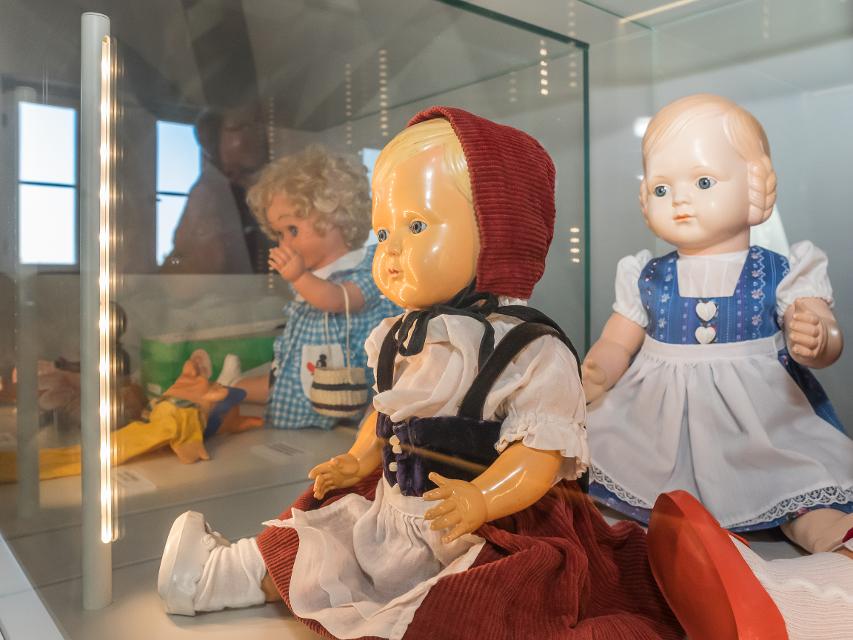 Die Eröffnung der Sonderausstellung “Zwei Puppenpatente waren der Anfang” findet am Samstag, 1. April um 15 Uhr im Territorialmuseum Babenhausen statt.