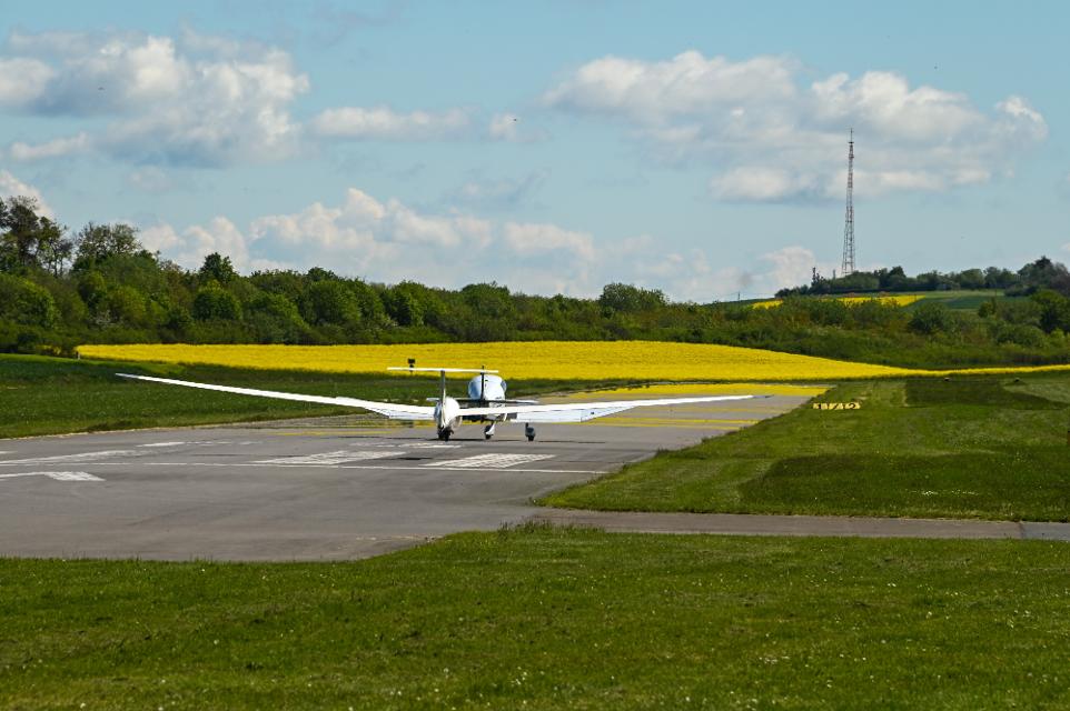 Fliegen, Flugzeuge  und Flugsport hautnah erleben am Flugplatz Walldürn!