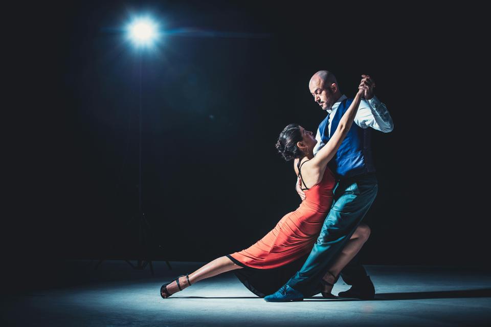 Tango tanzen in entspannter Atmosphäre – mit DJ Gabi in der Linie Neun