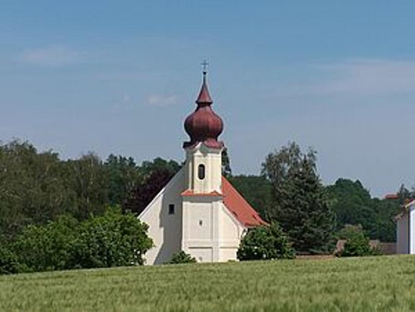 Kirche und Wirtshaus am 07.07.2024 um 16.00 Uhr bei der Kirche St. Michael und anschließend im Gasthaus Bergwinkl in Steinbach 7 bei Mengkofen 
