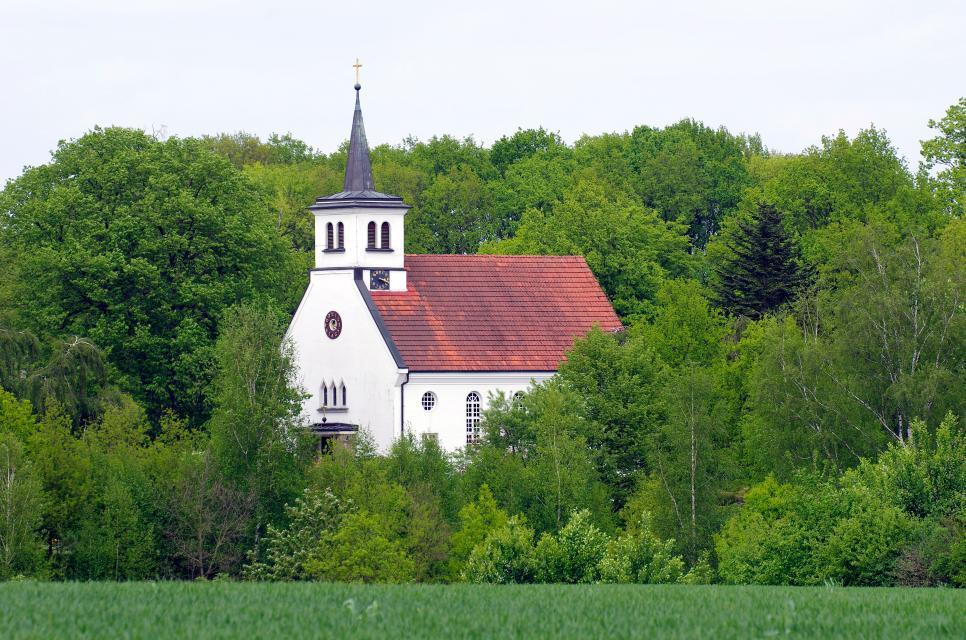 Die Kirche der Moderne - Friedenskirche Bommelsen