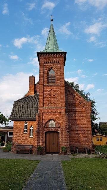 Die Zionskirche ist eine evangelisch-lutherische Kirche und Teil der Selbständigen Evangelisch-Lutherischen Kirche (SELK). Sie gehört zum Pfarrbezirk Soltau im Kirchenbezirk Niedersachsen-West in der Region Nord (ehemals „Sprengel“). Die Zionsgemeinde wurde 1878 offiziell gegründet.