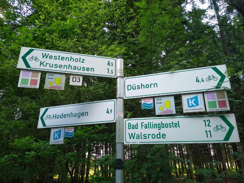 Die neue "Heidmark-Route" ist ein Regionaler Radwanderweg der alle Ortschaften, mit ihren Sehenswürdigkeiten in der Walsroder Heidmark verbindet, als Ergänzung zum Leine-Heide-RW.