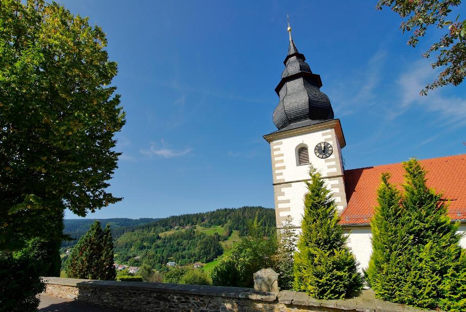 Kirche in Warmensteinach
