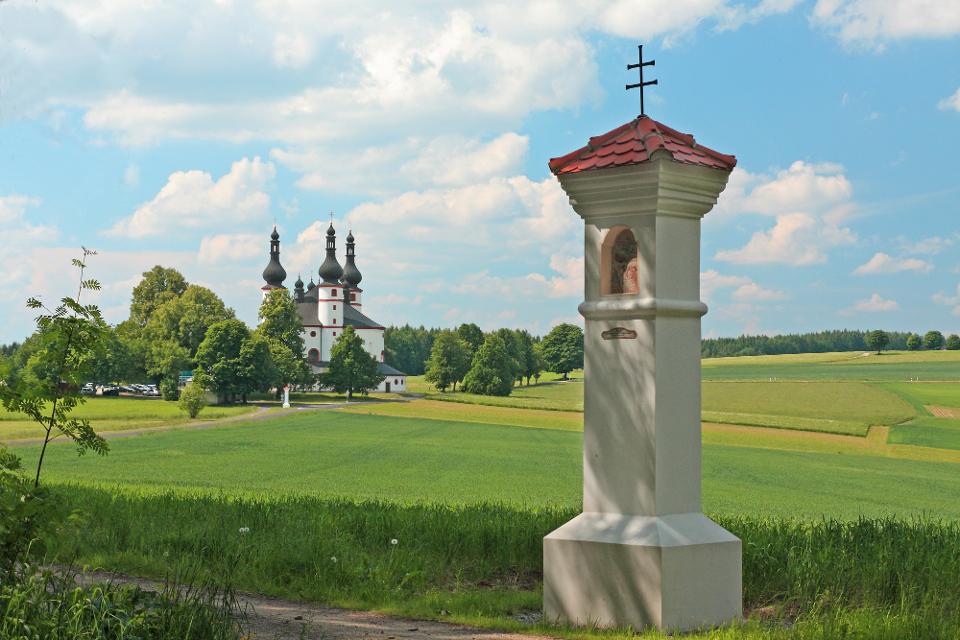 Diese Rundtour ist ein beliebter Spaziergang zur Dreifaltigkeitskirche Kappl.