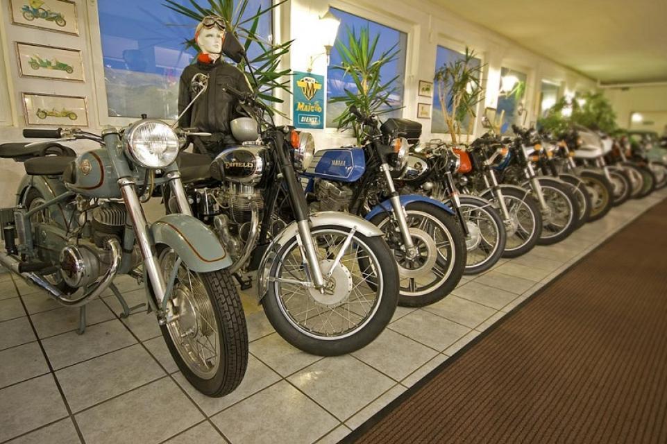 Motorradhalle vom Fahrzeugmuseum in Fichtelberg