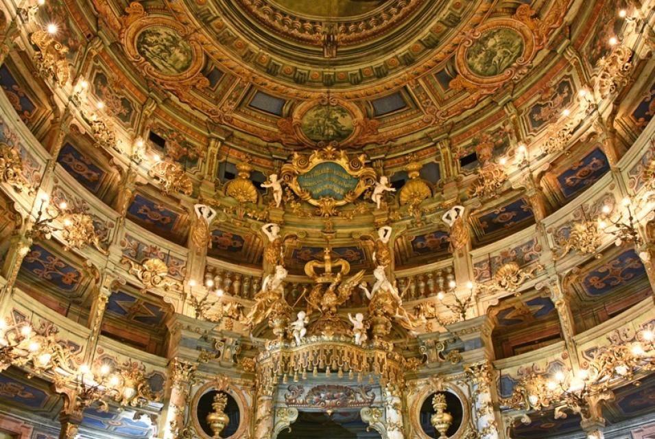 Barockes Kleinod und strahlendes Kulturerbe – das Markgräfliche Opernhaus Bayreuth. Wiedereröffnung ist im 12. April 2018.