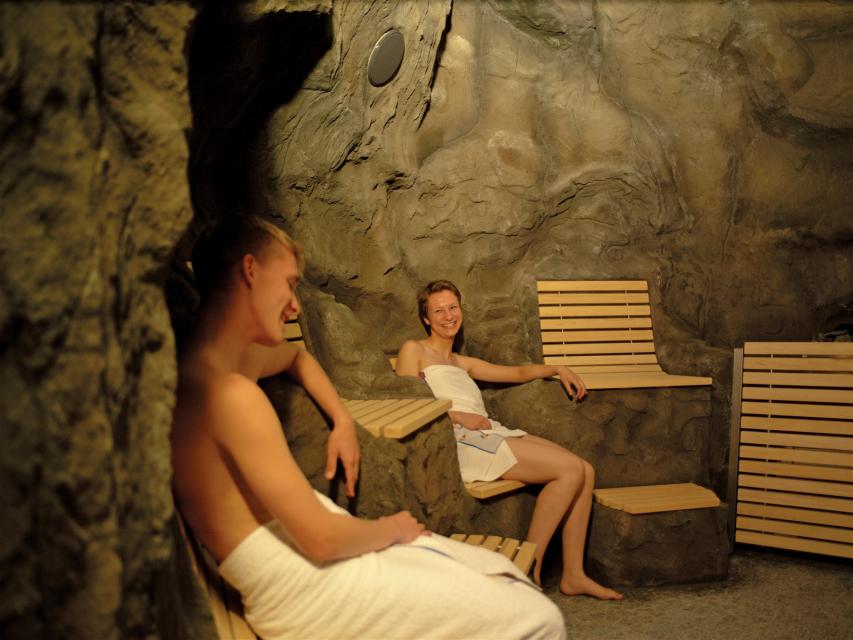 In der Saunalandschaft direkt am HofBad finden Sie alles für einen erholsamen und entspannenden Kurzurlaub.