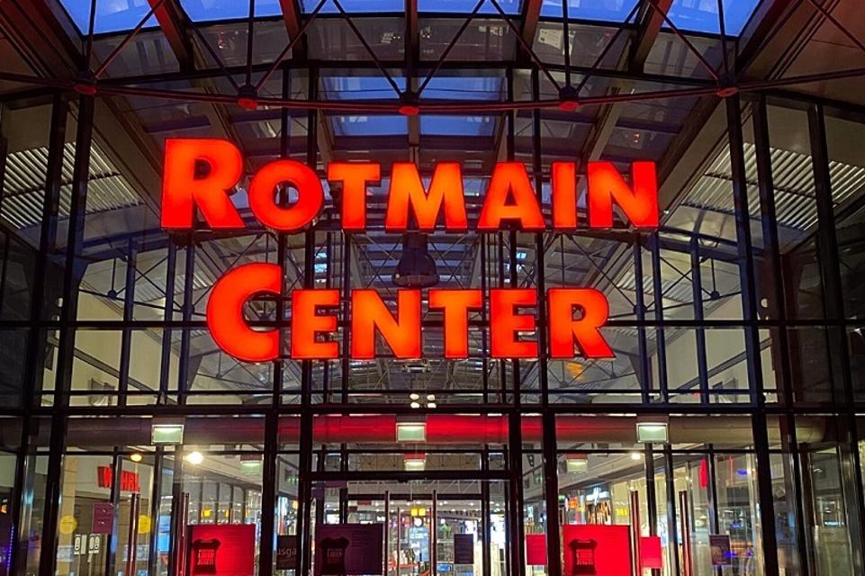 Das Rotmain-Center befindet sich im Herzen der Wagnerstadt Bayreuth.
                 title=