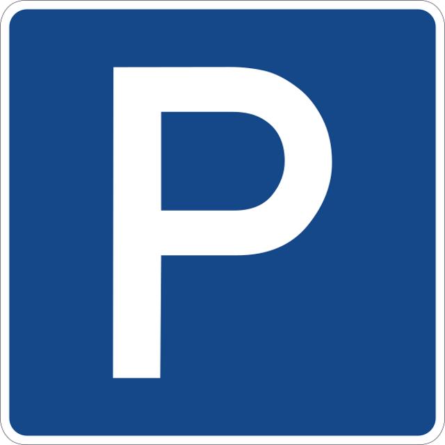 Kostenfreier Parkplatz am Gemeindezentrum in Nagel.