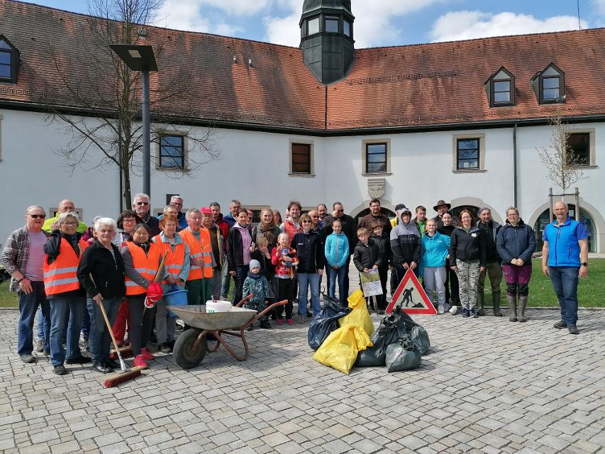 Am Samstag, den 15. April 2023 ab 8.00 Uhr findet in Schwarzenbach an der Saale wieder der Aktionstag „Rama Dama“ statt. 