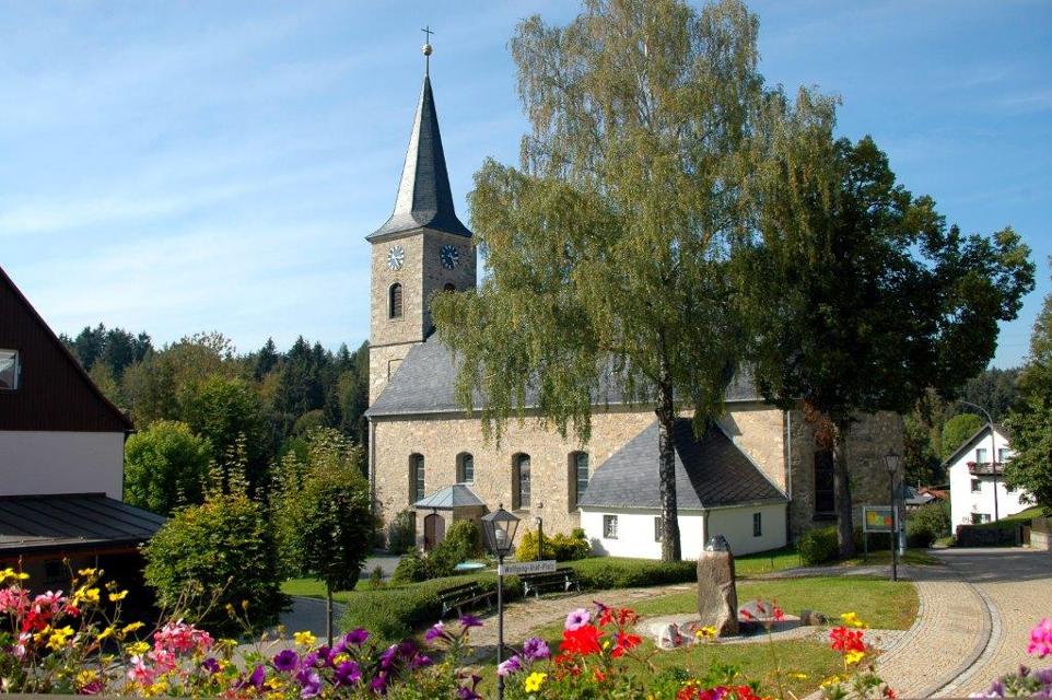 Kirche Fichtelberg 