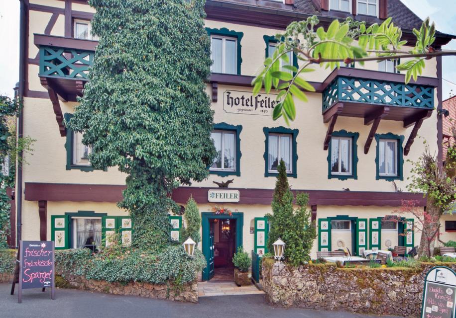 Herzlich Willkommen in unseren Hotel Feiler Garni in der Fränkischen Schweiz!