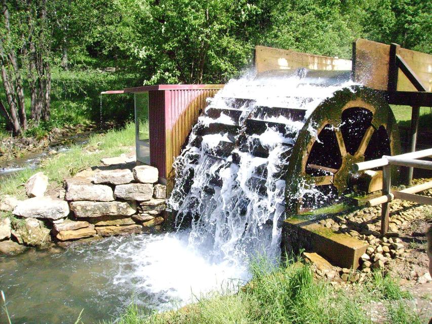 Wasserkraftnutzung früher und heute, Führung durchs kleine Mühlenmuseum