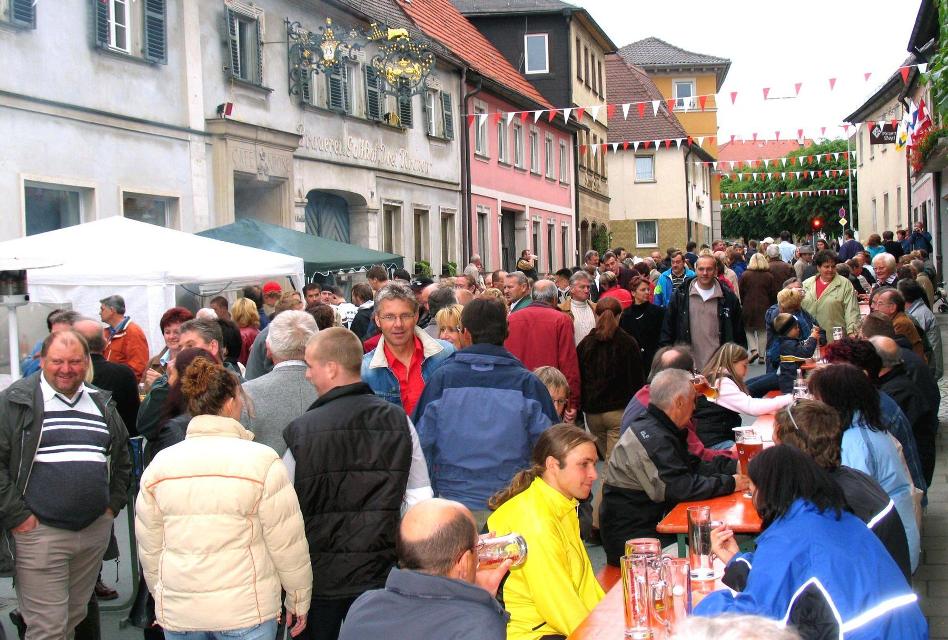 Das Stadtzentrum von Scheßlitz ist ein großer Biergarten
