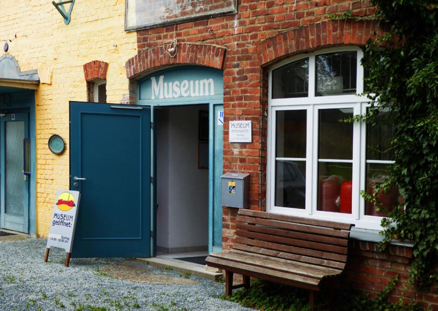 Museum zu unterschiedlichsten regionalen Themenbereichen im Schusterhof Naila.