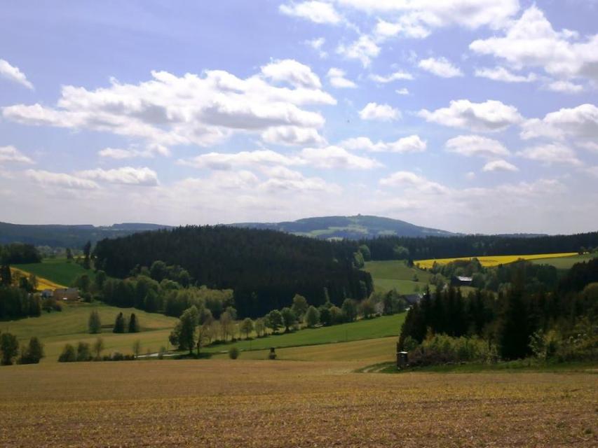 Im Gebiet um Naila und Bad Steben wurde über viele Jahrhunderte Bergbau betrieben. Zur Erinnerung an diese Zeit wurde der Bergknappen-Weg angelegt.
