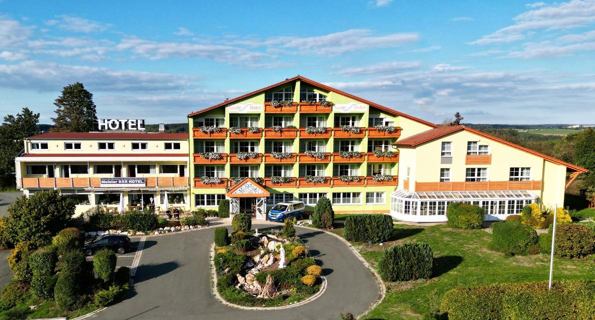 Erlebnis-, Wander- & Ferienhotel im Vierländereck Bayern - Sachsen - Thüringen - Böhmen.