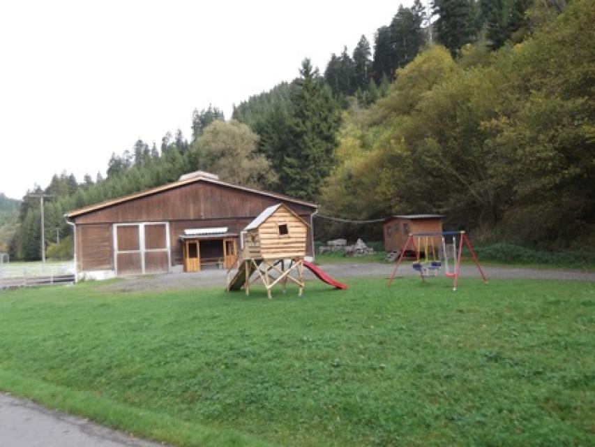 Der Weiler Leitschmühle liegt 2 km von Steinwiesen entfernt im Naturpark Frankenwald.