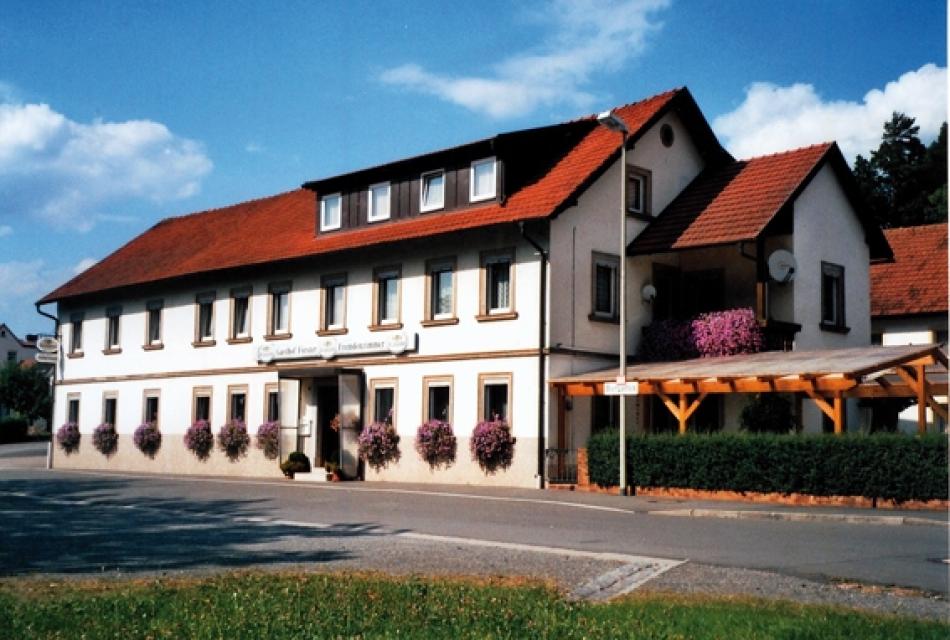 Grüß Gott und herzlich willkommen in Leuchau, nahe der Stadt Kulmbach.