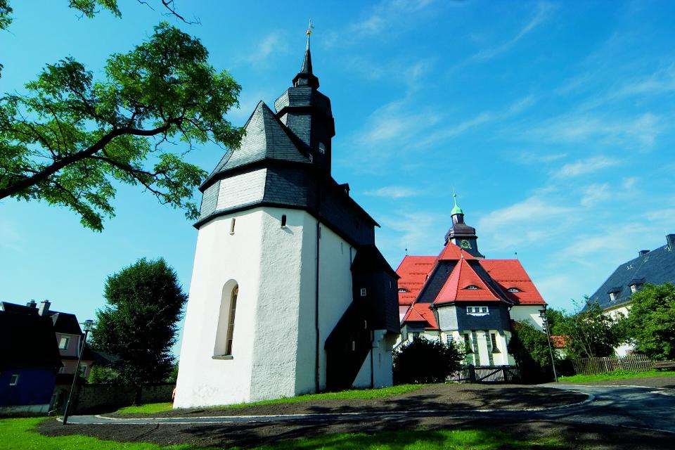 ​Historische Führung durch die Wehrkirche "St. Walburga" aus spätgotischer Zeit