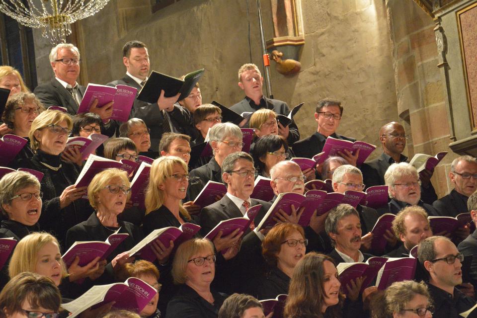Festliche Kantate für Chor, Solisten, Orchester im Gottesdienst mit Orgeleinweihung in der Marienkirche Königsberg.