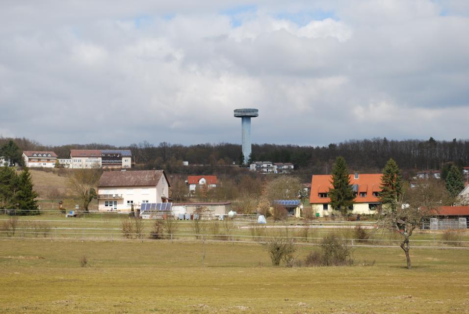 Ausblick auf die ehemalige Grenze (Grünes Band), nach Thüringen und die umliegenden Haßberge