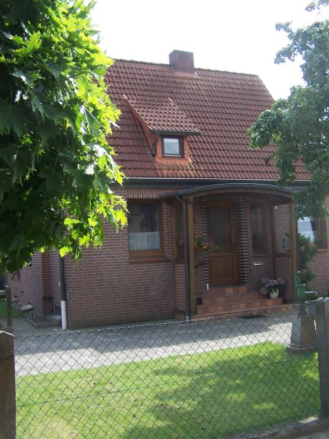 In ruhiger Ortsrandlage des Heideortes Melzingen befindet sich die Ferienwohnung im Haus Bunk.