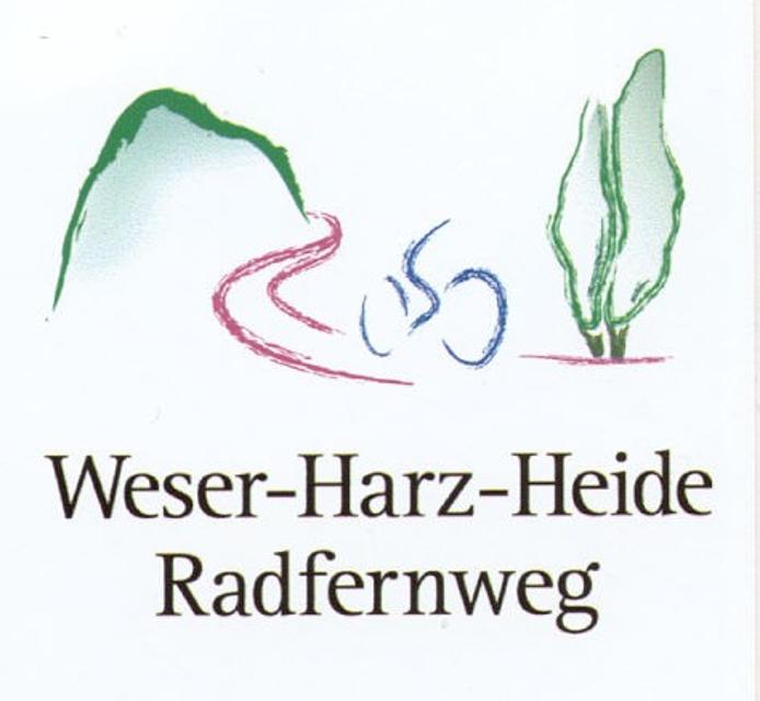 Dieser Routenvorschlag basiert auf dem Verlauf der Hauptroute des Weser-Harz-Heide-Radwegs, bezieht jedoch einige touristische Ziele in direkter Umgebung ein.