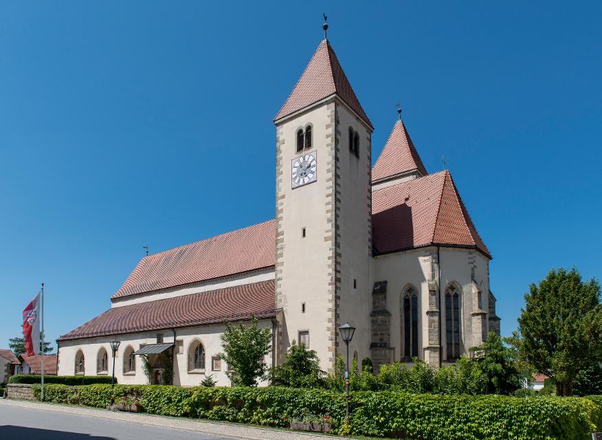 Katholische Pfarrkirche Mariä Himmelfahrt Chammünster 