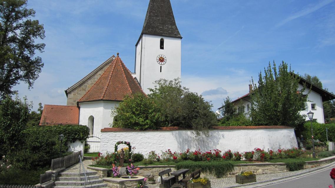 Pfarrkirche St. Laurentius in Wettzell