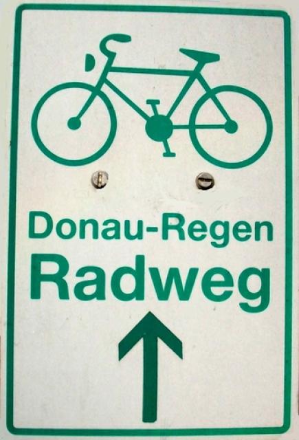 Markierung: Daonau-Regen-Radweg