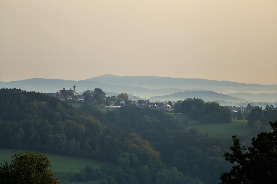 Der Ferienort Konzell im Bayerischern Wald garantiert erholsame Urlaubsfreuden zu jeder Jahreszeit.
