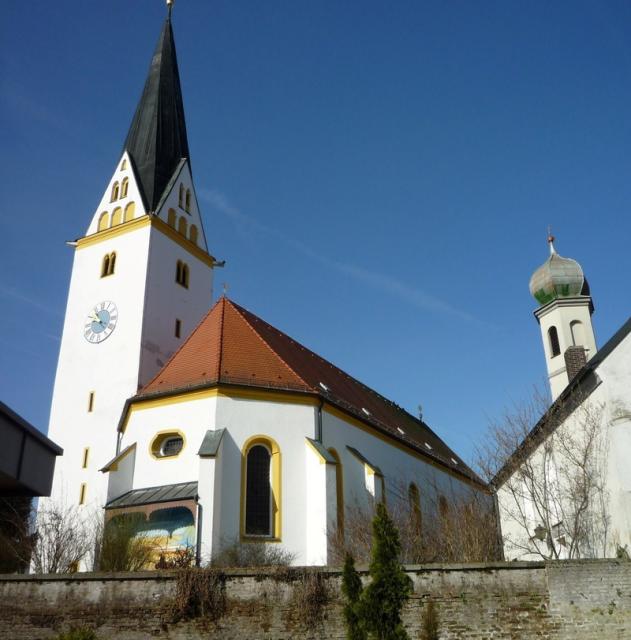 Strasskirchen liegt mitten im fruchtbaren niederbayerischen Gäuboden, der ,Kornkammer Bayern‘