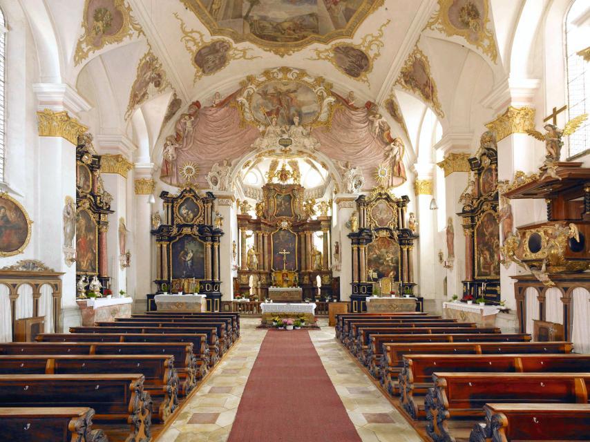 Errichtet als backsteingotische, zweischiffige Votivkirche mit eingezogenem Chor nach einer Feuersbrunst im Jahr 1393.