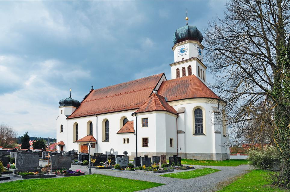 Kath. Pfarrkirche St. Wolfgang Oberwinkling.