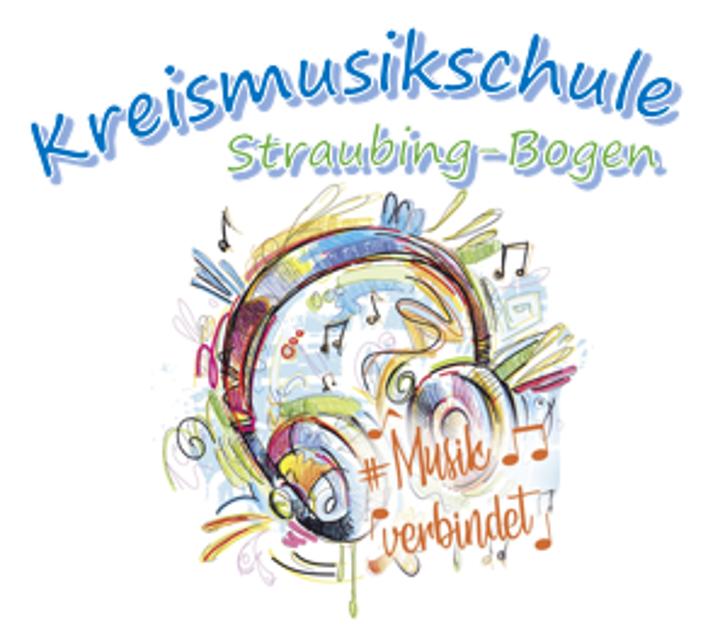 Verschiedene musikalische Darbietungen von Schülern undLehrern der Kreismusikschule Straubing-Bogen.Eintritt frei! 