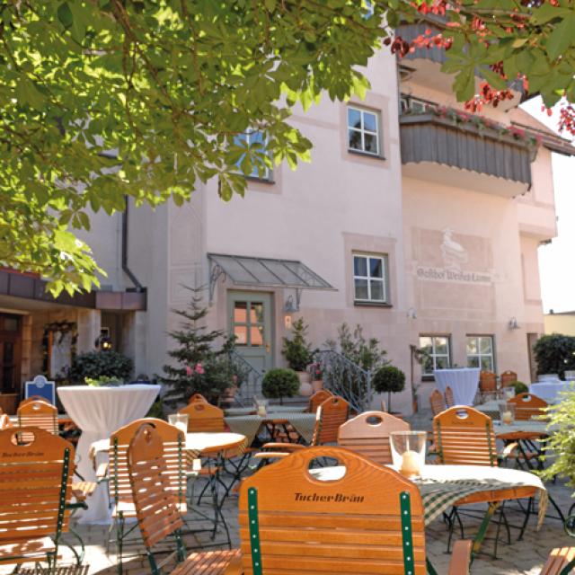 Der Landgasthof in Engelthal erwartet Sie mit gehobener Küche und ausgezeichneten fränkischen Spezialitäten.