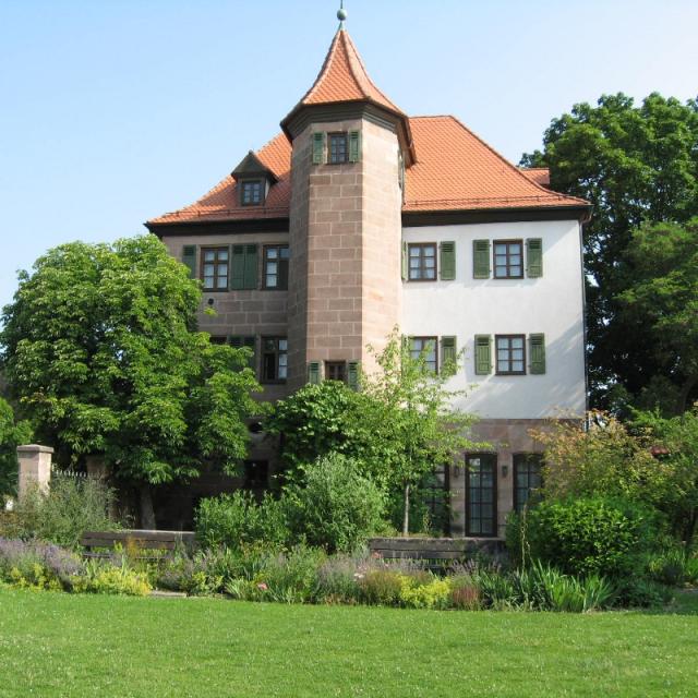 Das jährlich stattfindende Schlossfest im Schlosshof findet immer großen Anklang.