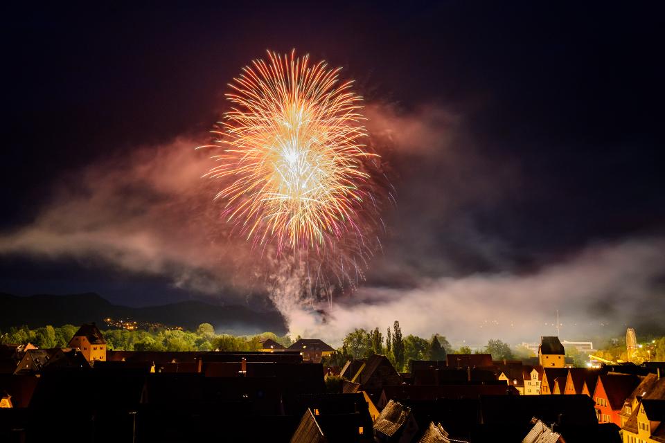 Feuerwerk über der Altstadt von Hersbruck